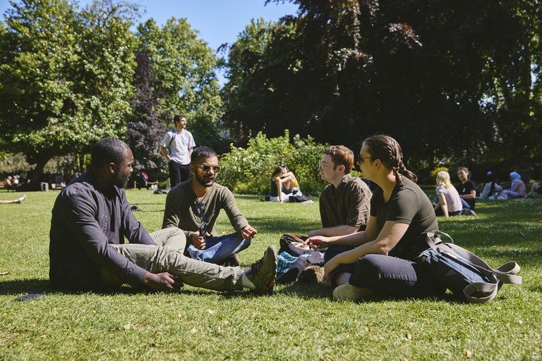 Gordon Square in the sun